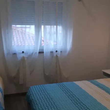 Veronika 2 Pula