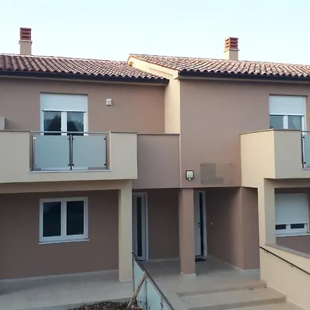 Veronika 2 Holiday home *
