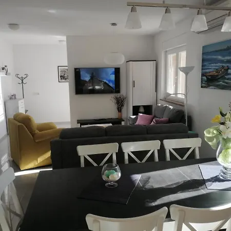 Veronika 2 Holiday home
