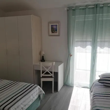 Veronika 2 * Pula