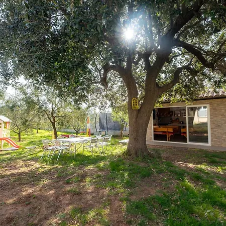 Holiday home Veronika 2 Pula